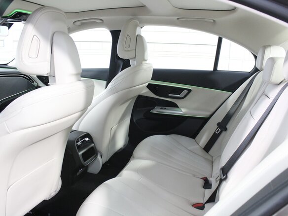 2024 Mercedes-Benz E-Класс 200 VI (W214, S214), серый - вид 27
