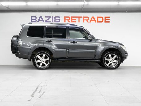 2012 Mitsubishi Pajero IV Рестайлинг 1, серый, 1849000 рублей, вид 4