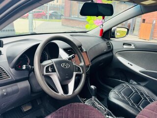 2012 Hyundai Solaris I, чёрный, 920000 рублей, вид 4