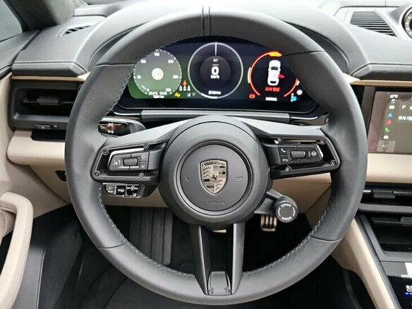 2025 Porsche Macan GTS II, серебристый, 19244400 рублей - вид 10