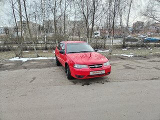 2011 Daewoo Nexia I Рестайлинг, красный, 180000 рублей, вид 2