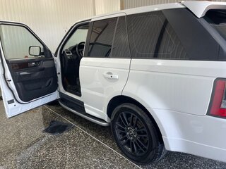 2011 Land Rover Range Rover Sport I Рестайлинг, белый, 1999999 рублей, вид 1