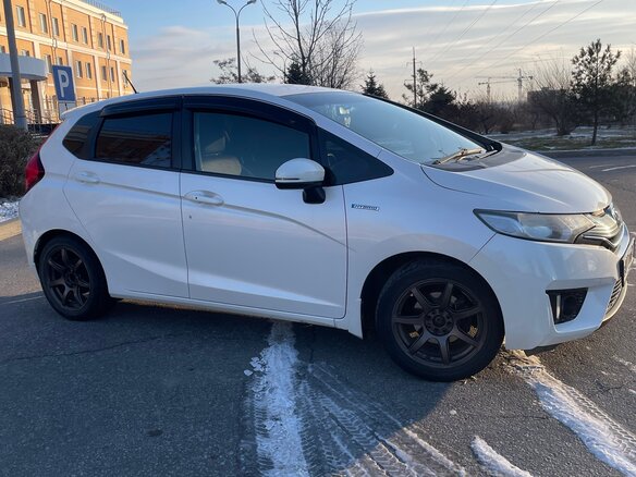 2014 Honda Fit III, белый, 975000 рублей - вид 3