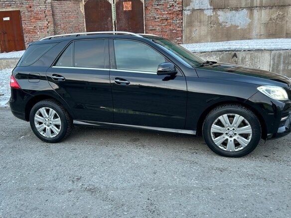 2013 Mercedes-Benz M-Класс 350 III (W166), чёрный, 3090000 рублей - вид 6