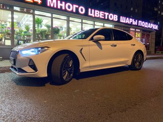 2019 Genesis G70 I, белый, 1800000 рублей, вид 5