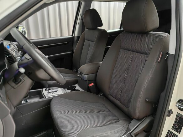 2011 Hyundai Santa Fe II Рестайлинг, белый, 1244000 рублей - вид 5