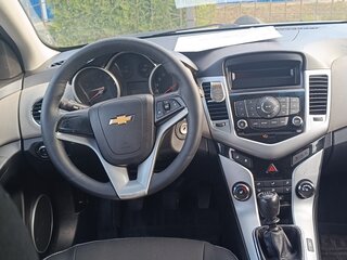 2012 Chevrolet Cruze I Рестайлинг, серебристый, 880000 рублей, вид 5
