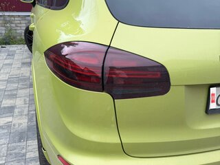 2015 Porsche Cayenne Turbo II Рестайлинг (958), зелёный, 5000000 рублей, вид 4