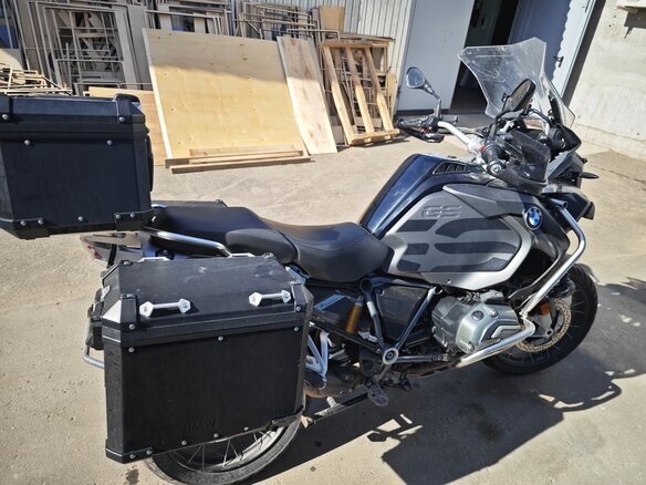 2018 BMW R 1200 GS Adventure, чёрный, 1450000 рублей - вид 1