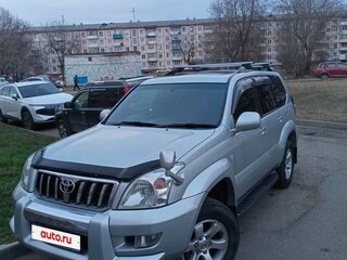 2003 Toyota Land Cruiser Prado 120 Series, серебристый, 1900000 рублей, вид 1