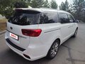 2020 Kia Carnival III, белый, 3700000 рублей - вид 6