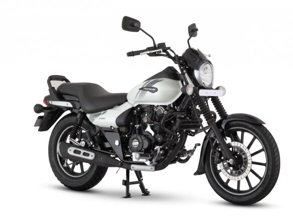2018 Bajaj Avenger, белый, 180000 рублей