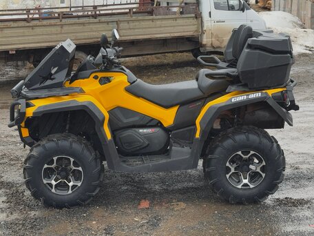 2013 BRP Can-Am Outlander MAX 650, жёлтый, 990000 рублей, вид 5