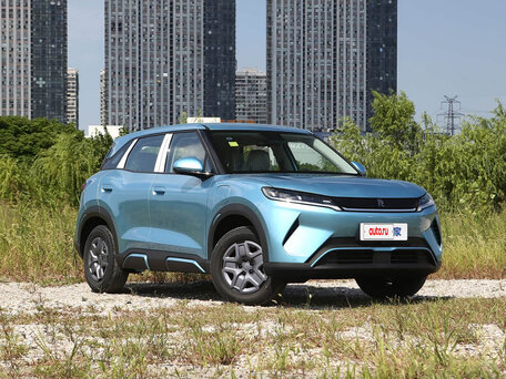 2026 BYD Yuan Up 45.12 kWh, голубой, 2060000 рублей, вид 2