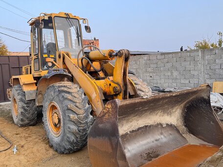 2011 Амкодор 352, 2100000 рублей, вид 1
