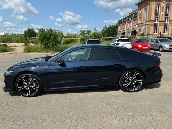 2018 Audi A7 55 TFSI II (4K), синий, 5500000 рублей - вид 8