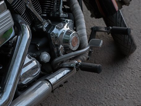 2008 Harley-Davidson Dyna Low Rider, золотистый, 900000 рублей, вид 4