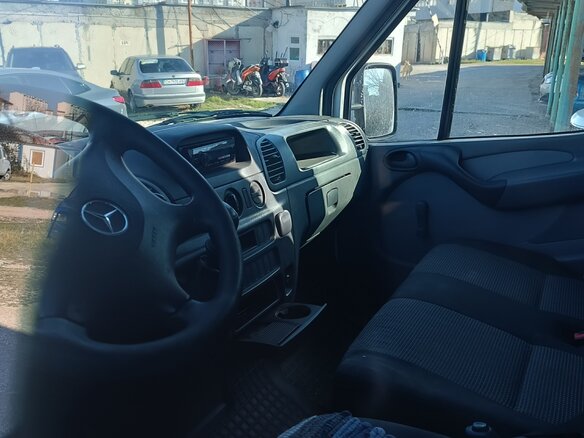 2017 Mercedes-Benz Sprinter Classic, белый, 2950000 рублей - вид 2