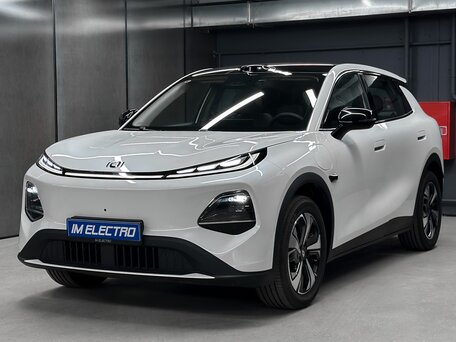 2026 Changan Qiyuan Q05 51.9 kWh II, серебристый, 2290000 рублей, вид 3