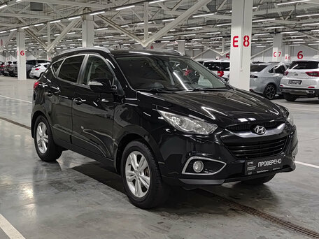 2013 Hyundai ix35 I, чёрный, 965000 рублей, вид 3