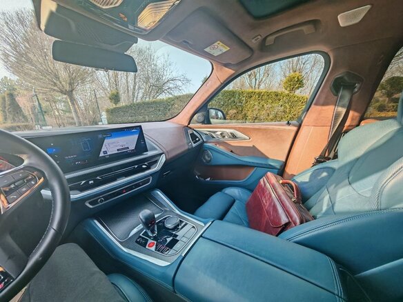 2023 BMW XM, зелёный, 13100000 рублей - вид 14