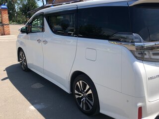 2018 Toyota Vellfire II Рестайлинг, белый, 6850000 рублей, вид 5