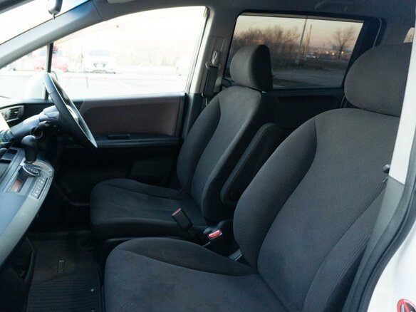 2012 Honda Freed I Рестайлинг, белый, 1000000 рублей - вид 12