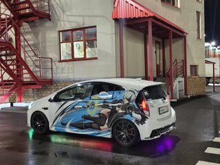 2014 Toyota Aqua I Рестайлинг, белый, 1700000 рублей, вид 2
