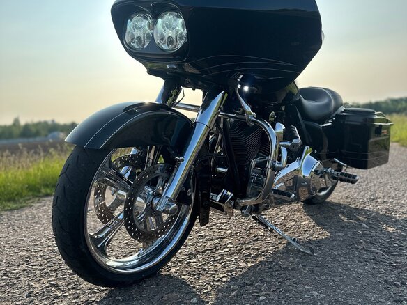 2013 Harley-Davidson Road Glide, чёрный, 1050000 рублей - вид 10