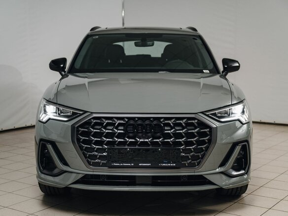 2026 Audi Q3 35 TFSI II (F3), серый, 4390000 рублей - вид 4