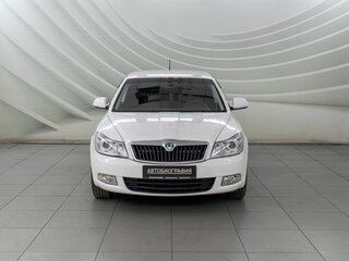 2012 Skoda Octavia II (A5) Рестайлинг, белый, 888000 рублей, вид 2