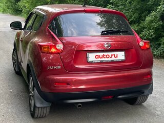 2013 Nissan Juke I, красный, 1200000 рублей, вид 3