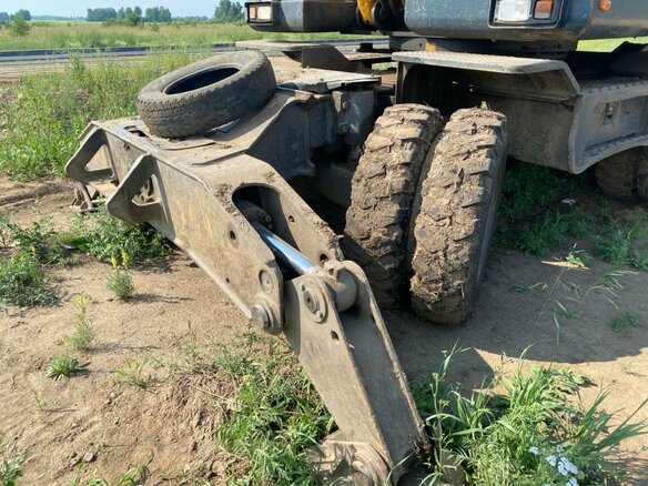 2013 Hyundai R210W, золотистый - вид 6