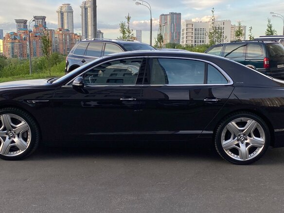 2013 Bentley Flying Spur II, коричневый - вид 2