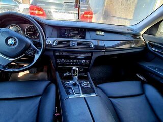 2010 BMW 7 серии Long 750Li xDrive V (F01/F02/F04), чёрный, 1500000 рублей, вид 5