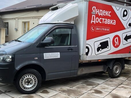 2013 Volkswagen Transporter, серый, 945000 рублей, вид 4