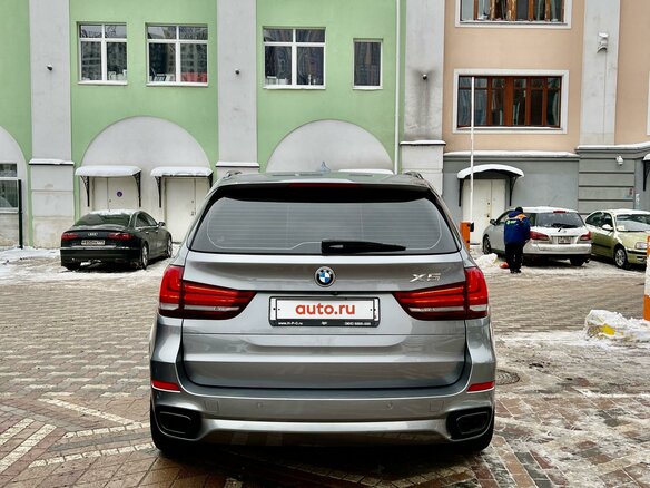 2015 BMW X5 40d III (F15), серый, 3200000 рублей - вид 5