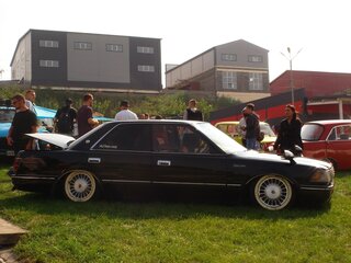 1990 Toyota Crown VIII (S130), серый, 1200000 рублей, вид 2