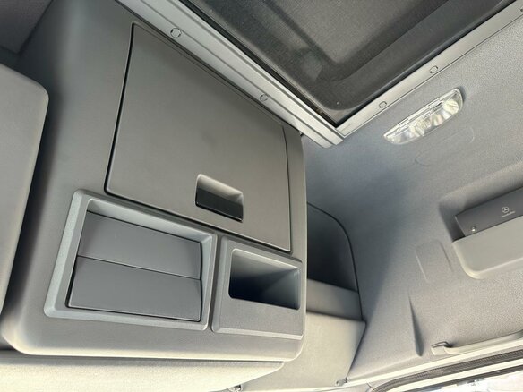 2013 Mercedes-Benz Atego, белый, 7474990 рублей - вид 17