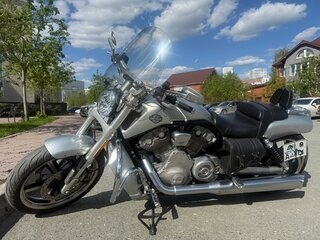 2009 Harley-Davidson V-Rod Muscle, серебристый, 1300000 рублей, вид 5