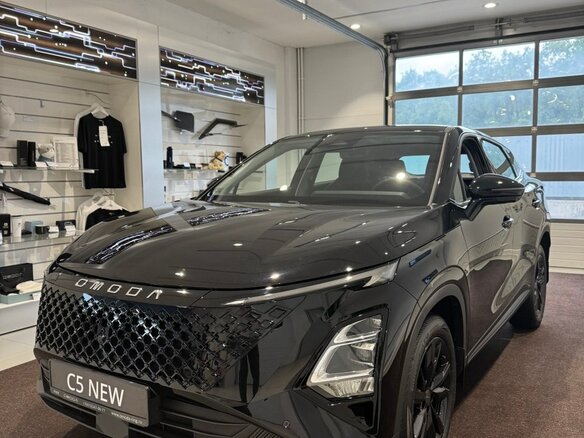 2024 Omoda C5 I Рестайлинг, чёрный, 2839000 рублей - вид 2
