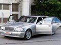 1997 Mercedes-Benz S-Класс 500 Long III (W140) Рестайлинг, серебристый, 4800000 рублей - вид 1