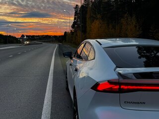 2024 Changan UNI-V I, белый, 2380000 рублей, вид 2