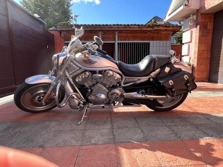2003 Harley-Davidson V-Rod, серебристый, 850000 рублей, вид 2