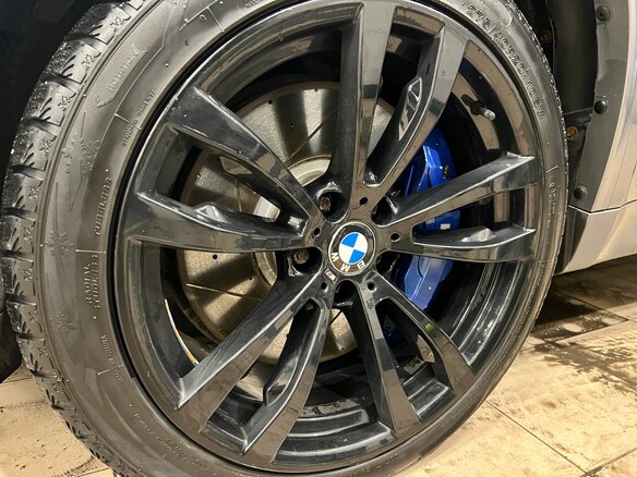 2015 BMW X5 40d III (F15), серый, 3200000 рублей - вид 9