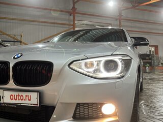 2012 BMW 1 серии 118i II (F20/F21), серебристый, 1199000 рублей, вид 3