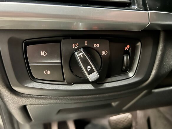 2015 BMW X5 40d III (F15), серый, 3200000 рублей - вид 21