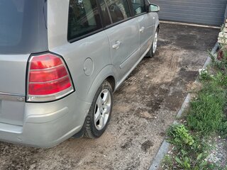 2007 Opel Zafira B, серебристый, 390000 рублей, вид 2