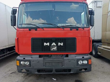 1995 MAN F 2000, красный, 1300000 рублей, вид 4