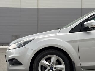 2009 Ford Focus II Рестайлинг, серебристый, 825000 рублей, вид 5